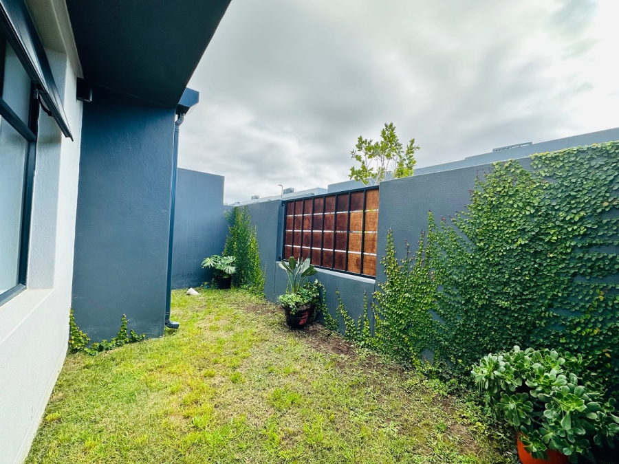 3 Bedroom Property for Sale in Sandown Western Cape
